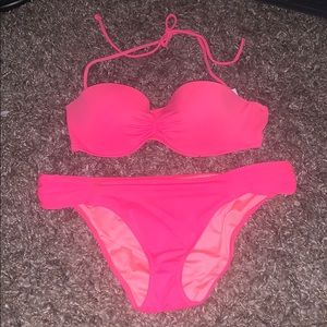 ✨flash sale!!✨ Victoria’s Secret Bikini